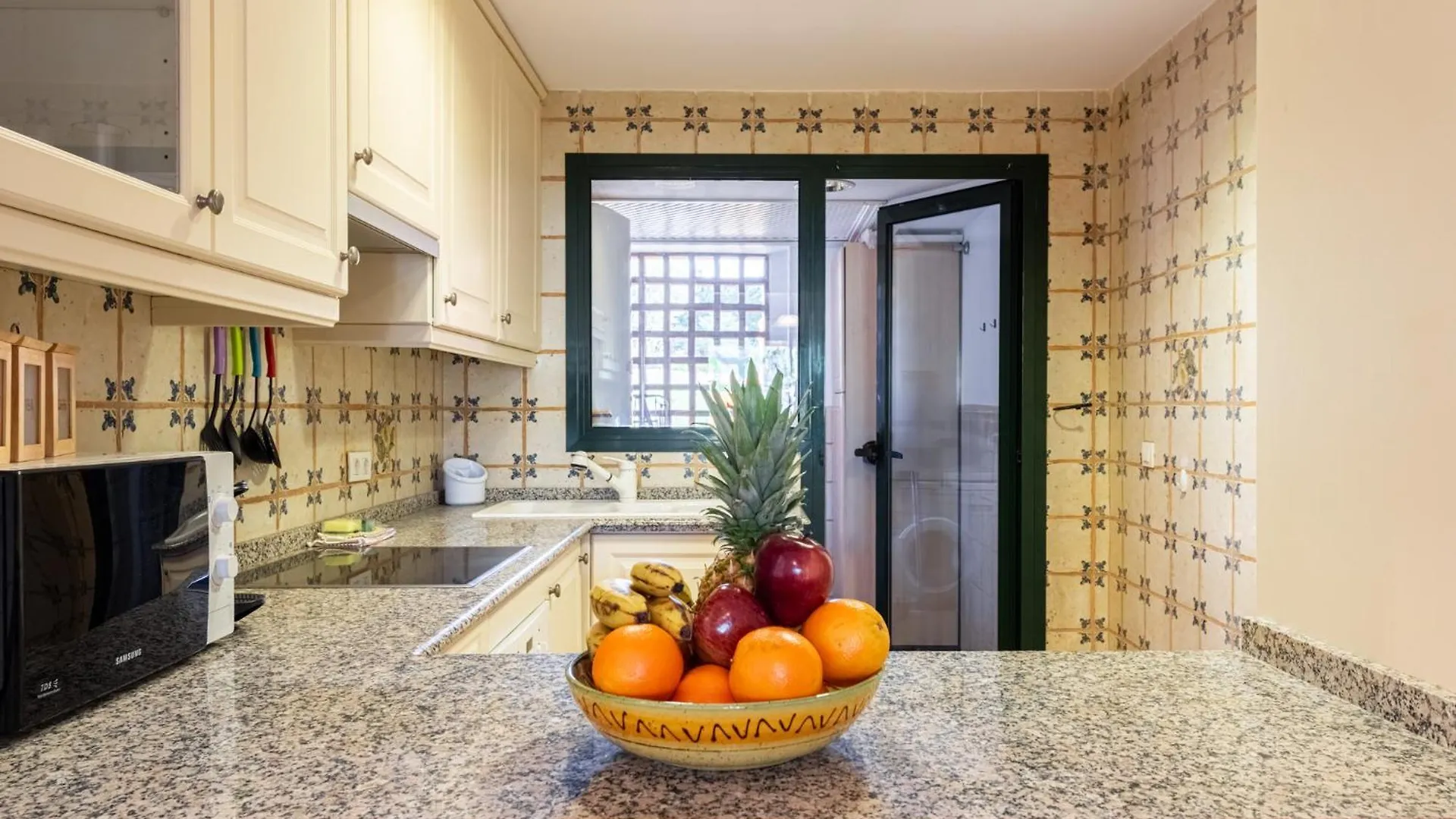 Campanario Apartment Estepona 0*,  Spain